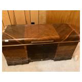 Cedar chest - needs veneer work