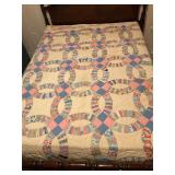 Hand sewn wedding ring quilt 85 x 102