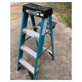 Werner blue 4 ft ladder