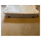 Under bed storage tote