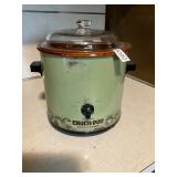 Vintage rival crockpot