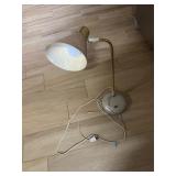 Desk lamp - needs tightened
