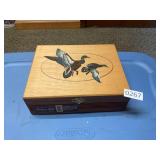 Duck wooden cigar box