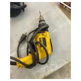 Dewalt DW257 drywall screwdriver
