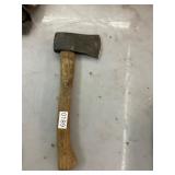 Hand hatchet axe