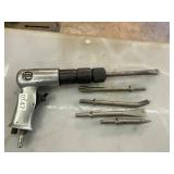 Central Pneumatic Air chisel and bits