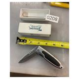 Tomahawk lock blade knife