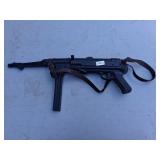 MP-40 dummy training gun