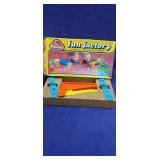 Vintage Play Doh Fun Factory. (No Play-doh