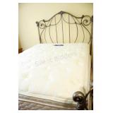 SERTA Perfect Sleeper Pillow Top & Box Spring Set