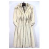 Natural White /Beige Mink Fur Coat