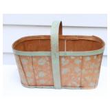 Farmhouse 6 Quart Berry Wooden Basket