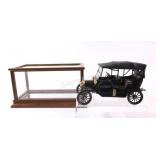 Franklin Mint Ford Model T Die Cast Car in Case