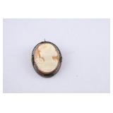 VTG carved Shell Cameo Brooch w Filigree Frame