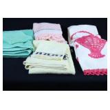 VTG Set of Bath, Hand & Face Towels