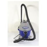 6 Gallon, 3HP Wet/Dry Shop Vac & Attachments