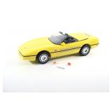 Sealed James Beam 1990 Regal Chain Decanter Car