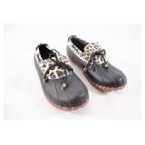 NEW - Women's Size 6 Rubber Shoe Boots