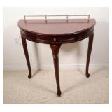 Mahogany Finish Queen Anne Style Console Table