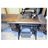 Antique Singer Sewing Machine in Wooden Cabinet