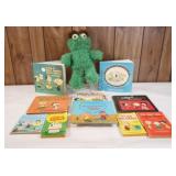 Collection of Peanuts Books & Oscar the Grouch