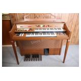 1980's Yamaha Electone C-405 Organ