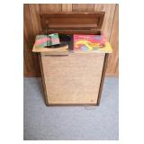 vintage Motorola Stereophonic Speaker w 78 Records