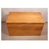 Rustic Wooden Blanket Pine Storage Trunk