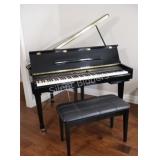 Suzuki HG-425e Mini Grande Ensemble Piano