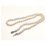 VTG Faux Pearl Necklace w Decorative Clasp