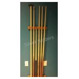 Dufferin Pool Cues w Holder & Score Board