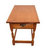 Vilas Traditional Maple Side Table w Drawer (2-2)
