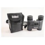 Bushnell H2O 10x25 Binoculars w Case