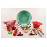 Silicone Kitchen Gadgets & Ceramic Fruit Bowls