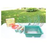 Hummingbird Feeder, Bulb Holder & Metal Baskets