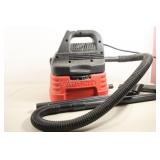 Craftsman 2 Gallon Wet / Dry Vacuum