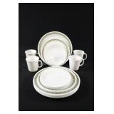 Corelle DInner Set w Corning Cups