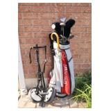 Set of Right Hand Golf Clubs, Bag, Pull Cart