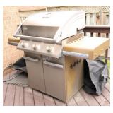 Napoleon Three Burner BBQ - Gas Hook-Up
