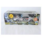 NEW Sealed Newcon Mercedes-Benz Radio-Control Car