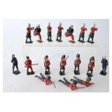 VTG British Army Cast / Lead Toy Soldiers,
