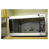 Panasonic Inverter Stainless Microwave Oven
