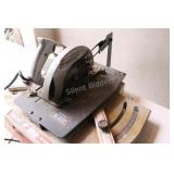 Skil Saw 7 1/4" & Hirsh Mitre Maker Table Stand