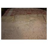 Assortment of Table Cloths & Napkins