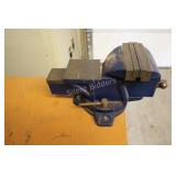Heavy Duty 16" Vise