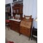 ANTIQUE & COLLECTIBLE AUCTION