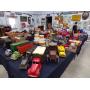 ANTIQUE & COLLECTIBLE AUCTION