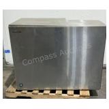 Hoshizaki Ice Maker w/o Storage KM-2200SRJ3