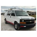 2011 Chevrolet Express 2500 Cargo Van 4x2