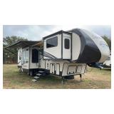 2016 Forest River 377FLIK Sandpiper 5th Wheel 41